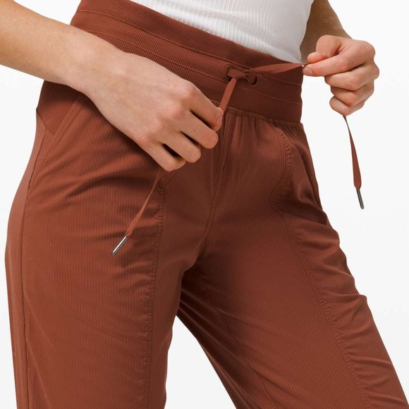 NWOT Lululemon Dance Studio Jogger - Picture 2 of 6
